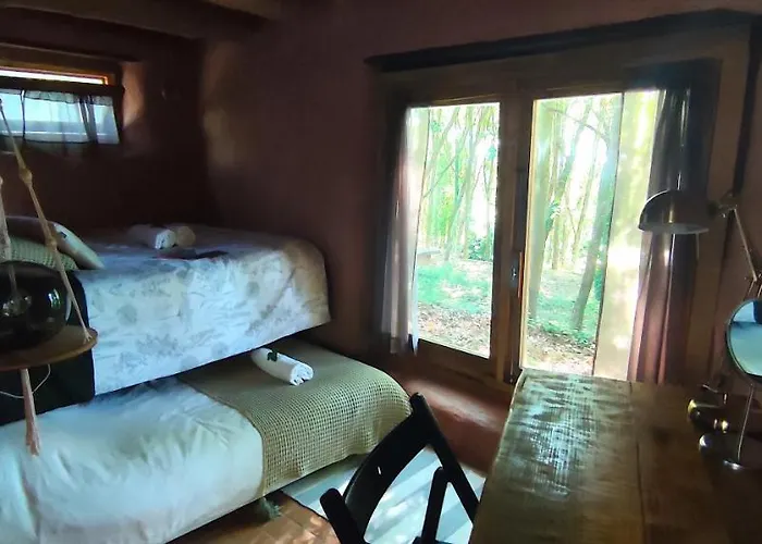 Associação Quinta Relvas Alojamento de Turismo Rural Branca