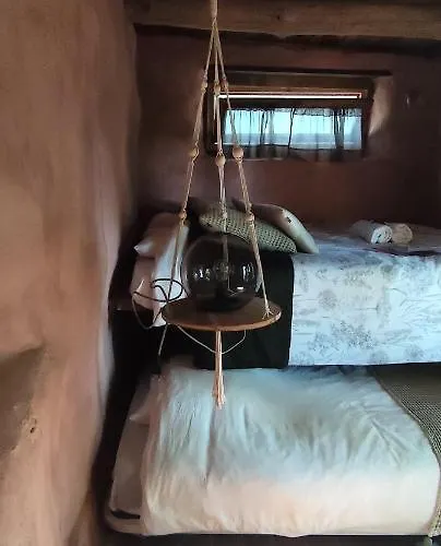 Associação Quinta Relvas Alojamento de Turismo Rural Branca