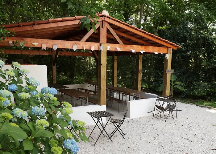 Associação Quinta Relvas Alojamento de Turismo Rural